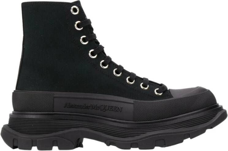 Alexander mcqueen Zwarte hoge sneakers met oversized rubberen zool Black Dames