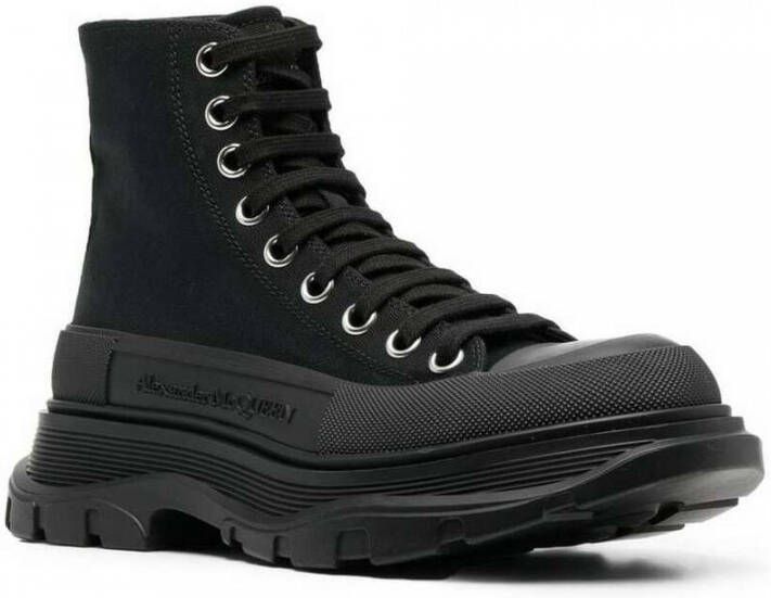 Alexander mcqueen Verhoog je schoenenspel met Tread Slick High Top Sneakers Black