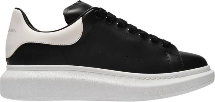 Alexander mcqueen Oversized Sneakers in Black Leather and white Heel Zwart