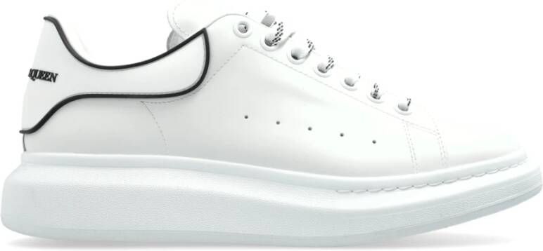 Alexander McQueen Sportschoenen met logo
