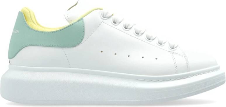 Alexander McQueen Sportschoenen met logo