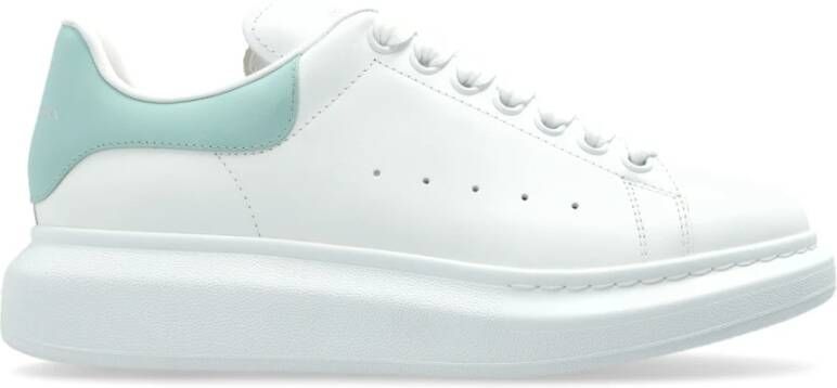 Alexander McQueen Sportschoenen met logo