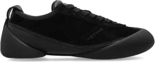 Alexander McQueen Sportschoenen met logo