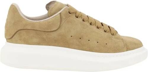 Alexander McQueen Suède sneakers met plateauzool