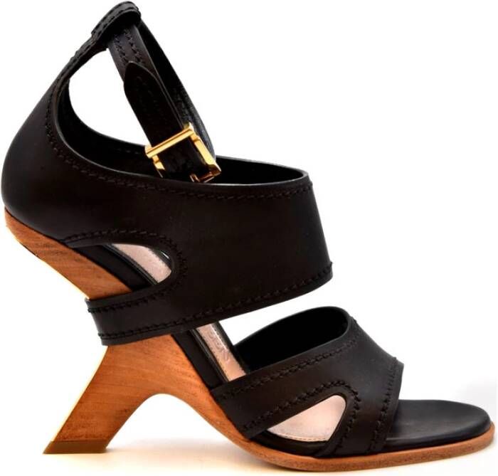 Alexander mcqueen Verhoogde Stijl Sandalen Zwart Dames