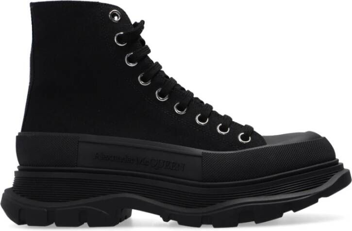 Alexander mcqueen Verhoog je schoenenspel met Tread Slick High Top Sneakers Black Dames