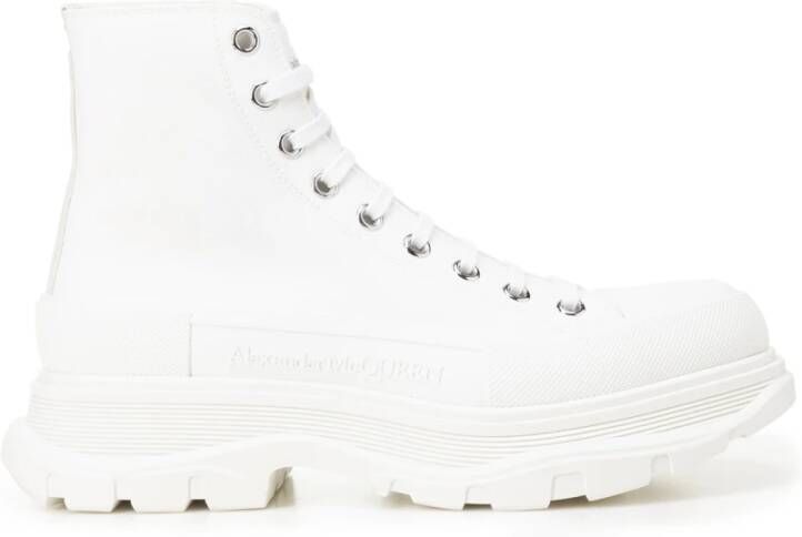 Alexander mcqueen Zwarte canvas enkellaarzen met oversized rubberen zool White