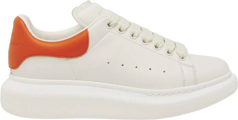 Alexander McQueen Witte Kalfsleren Modieuze Sneakers