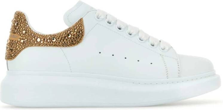 Alexander McQueen Witte leren sneakers met suède hiel