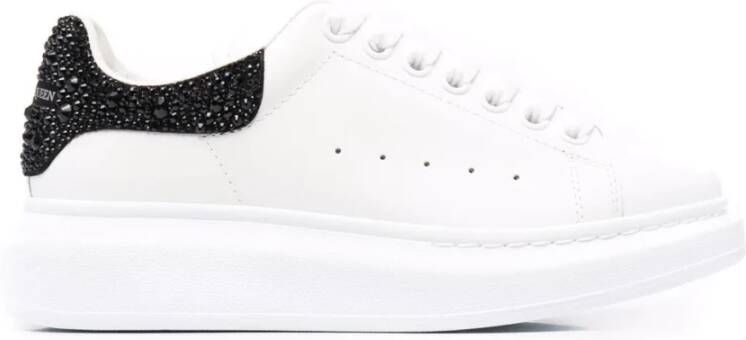 Alexander mcqueen Oversized Leren Sneakers met Kristalversiering White Dames