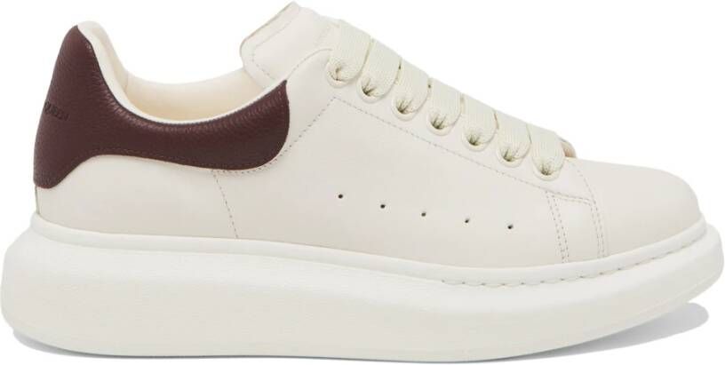 alexander mcqueen Witte Sneakers met Bordeaux Hiel White Dames