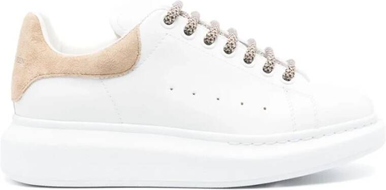 Alexander mcqueen Oversized Witte Sneakers met Roze Hak White Dames