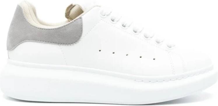 Alexander McQueen Witte Suède Oversized Sneakers