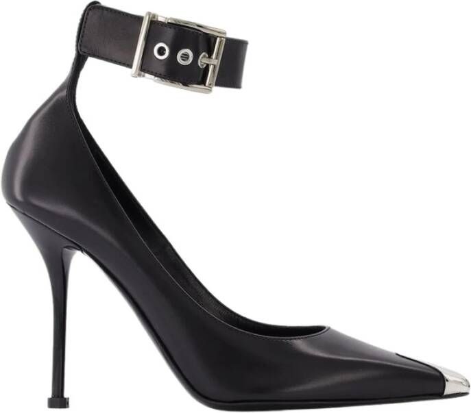 Alexander mcqueen Zwarte Boxcar Pumps met Zilveren Accenten Zwart Dames