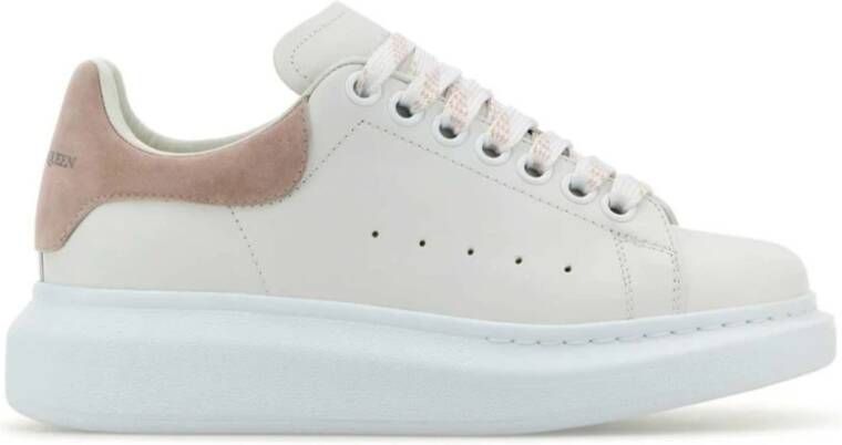 alexander mcqueen Zwarte Canvas Dikke Zool Sneakers White Dames