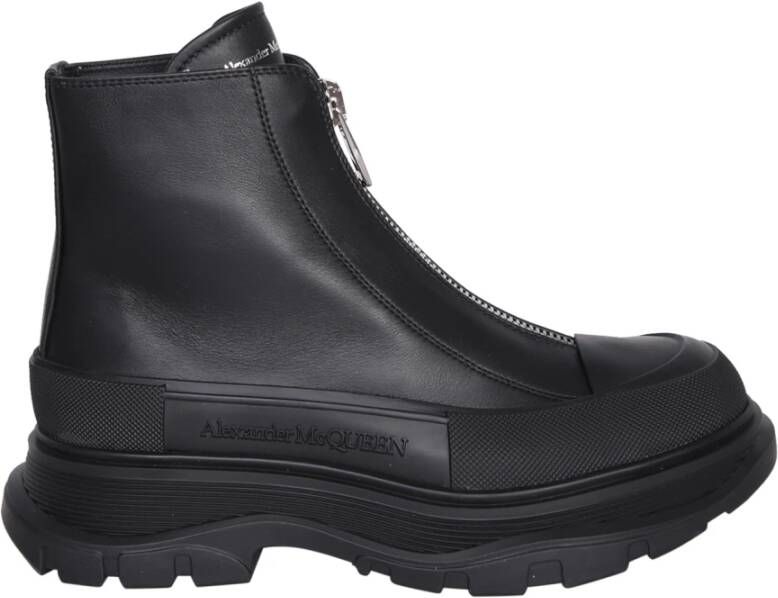 Alexander McQueen Zwarte Enkellaarzen met Dikke Zool