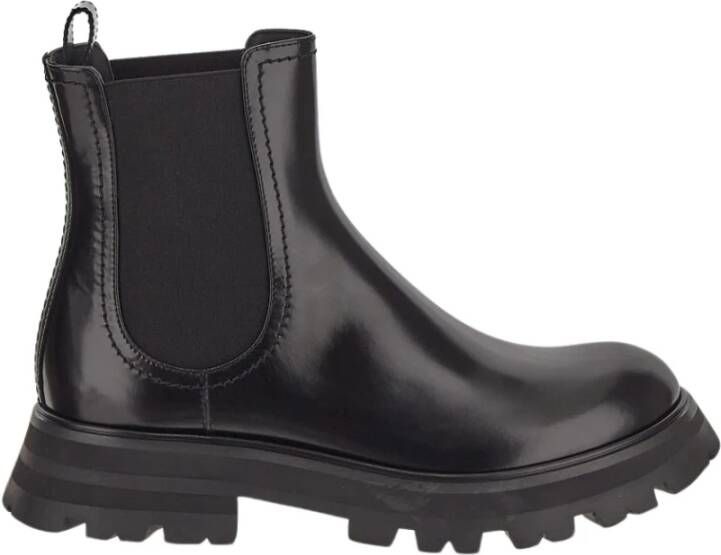 alexander mcqueen Zwarte Glanzende Leren Chelsea Boot Black Dames