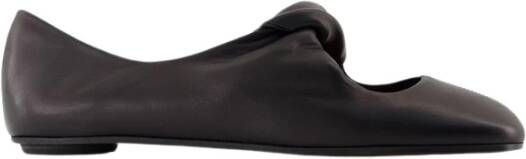 Alexander mcqueen Zwarte Sneakers voor een Stijlvolle Look Black Dames