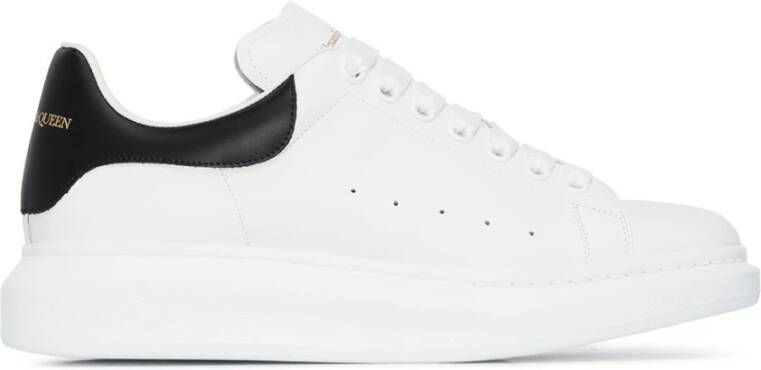 Alexander McQueen Zwarte leren sneakers met witte hiel