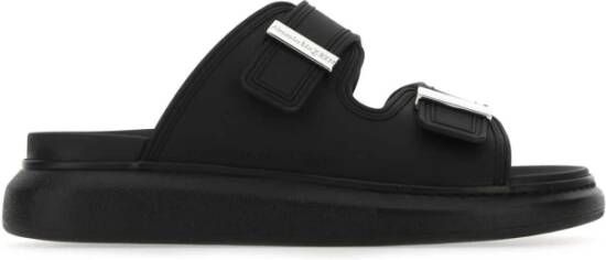 Alexander mcqueen Zwarte rubberen slippers Stijlvol en comfortabel Zwart Heren