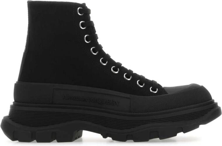 Alexander mcqueen Zwarte Tread Slick Canvas Sneakers Black Dames
