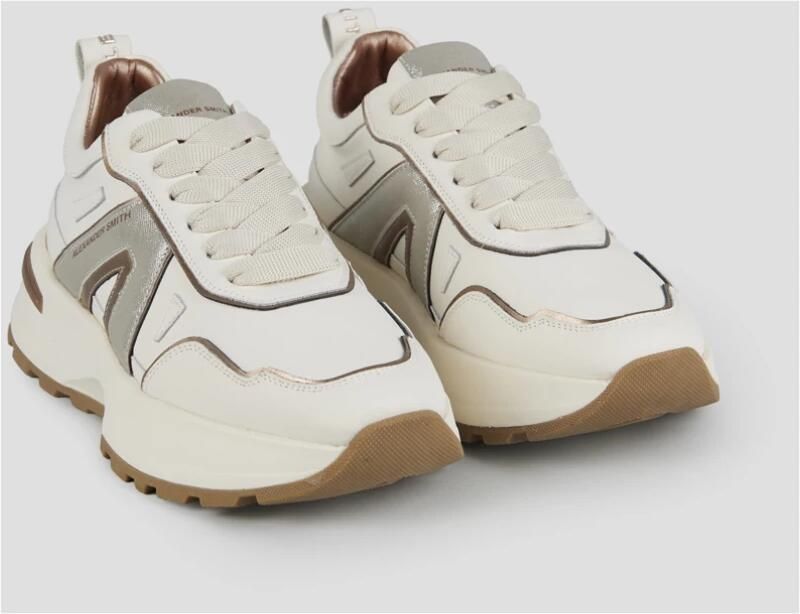 Alexander Smith Liverpool Dames Sneakers van wit leer met zilveren glitter zijlogo