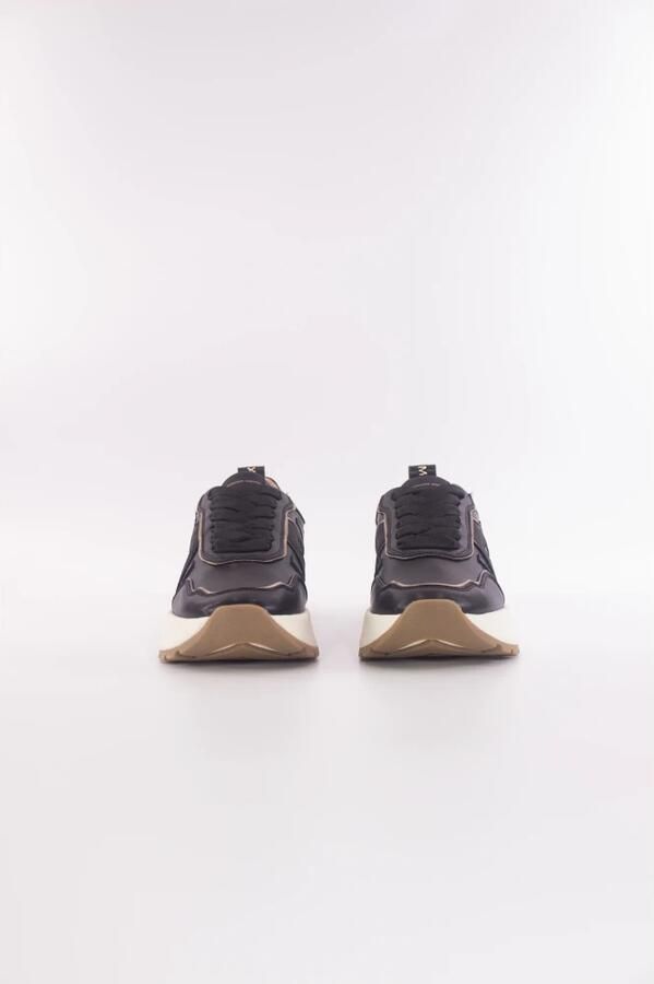 Alexander Smith Sneakers