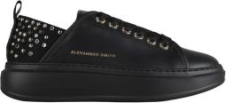 Alexander Smith Wembley Donna in zwart leer met studs op de hiel en zwarte zool