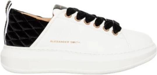 Alexander Smith Wembley Sneakers Wit Zwart