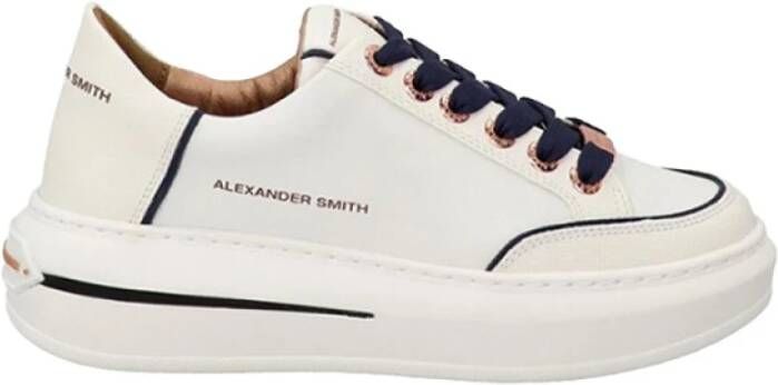 Alexander Smith Witte Blauwe Sneakers met Precieze Details