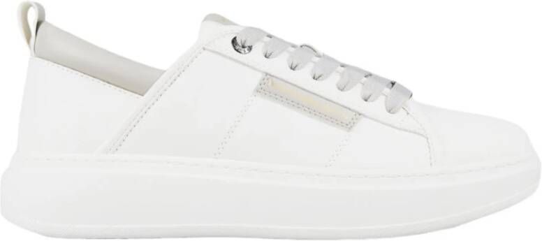 Alexander Smith Witte EcoWembley Sneakers voor Mannen
