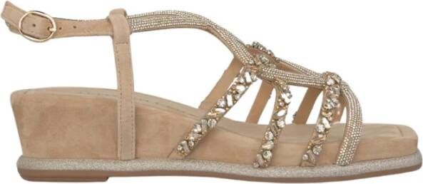 Alma en Pena Elegante Interlaced Sandaal met Strass Detail Beige Dames