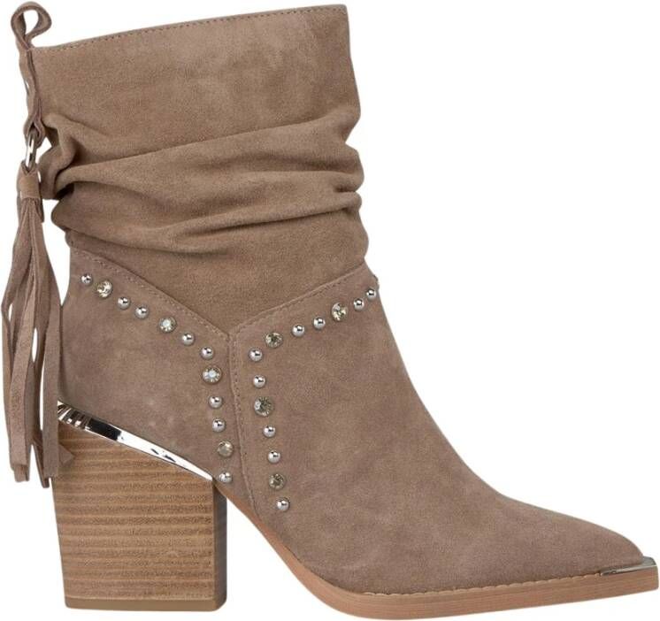 Alma EN Pena Enkellaars met kwastjes en studs
