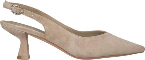 Alma en Pena Puntige hak schoen met gespsluiting Beige Dames