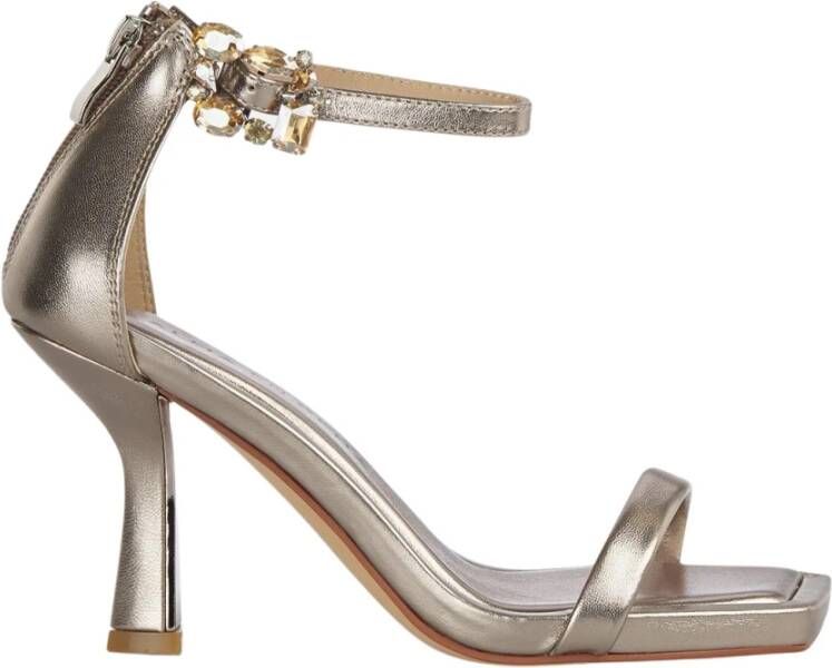 Alma EN Pena Sandaal met hak en gesp