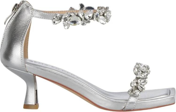 Alma EN Pena Sandaal met hak en strass decoratie