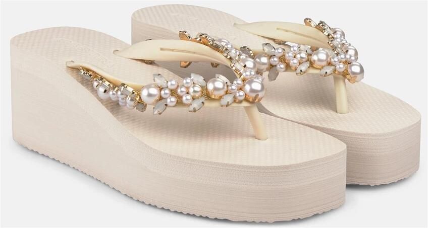 Alma EN Pena Slipper pareldetails