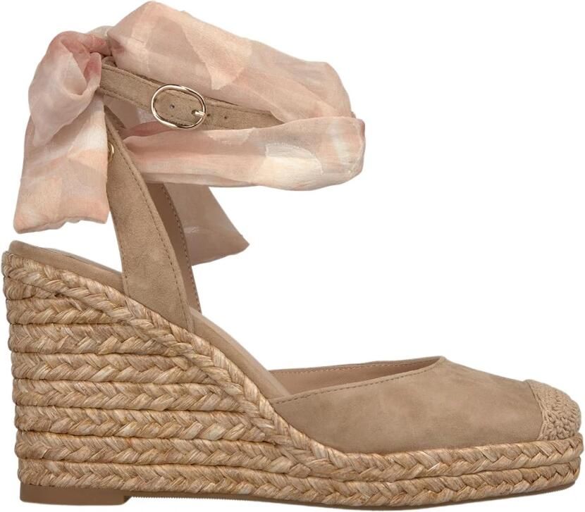 Alma EN Pena Valencian Laced Sandal