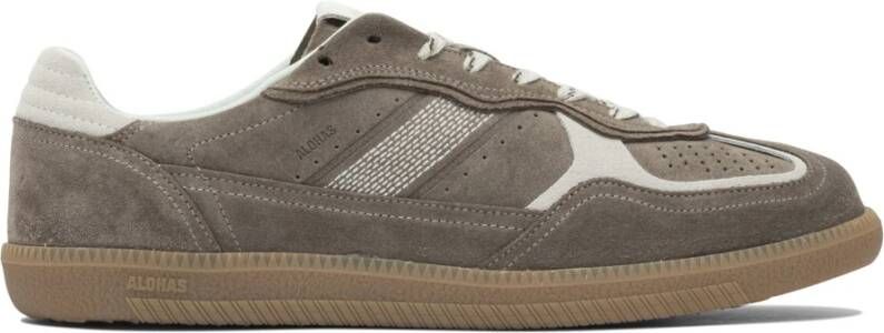 Alohas Beige Sneakers Aw25 Stijl