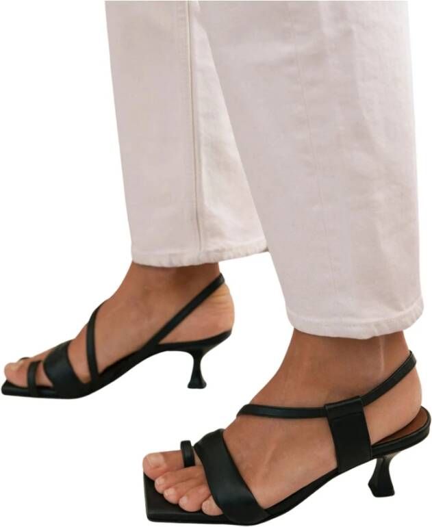 ALOHAS Asymmetric Straps Sandals Zwart Dames