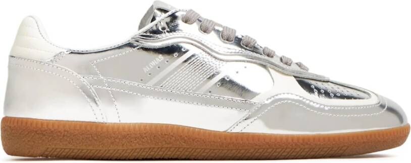 Alohas Zilveren Leren Sneakers met Katoenen Decoraties