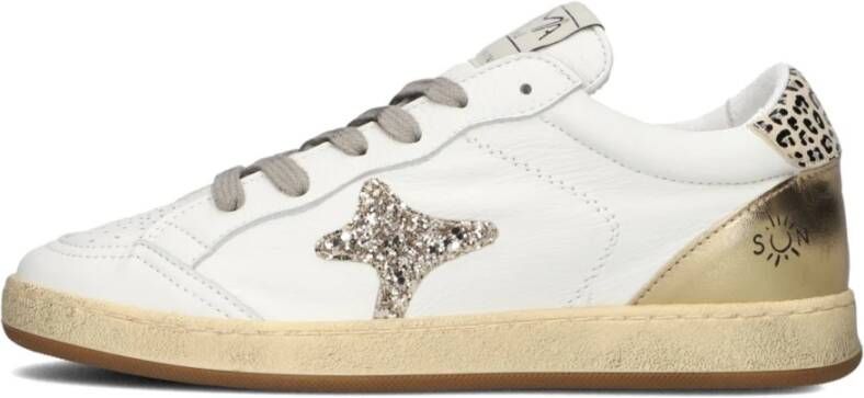 AMA BRAND DELUXE Lage Sneakers Dames Sun Maat: 40 Materiaal: Leer Kleur: Wit