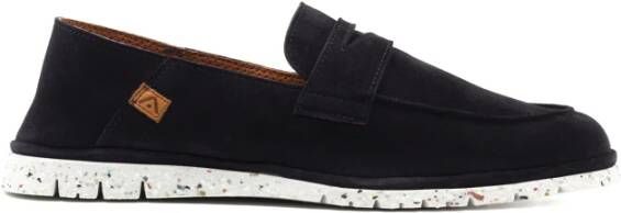 Ambitious Amber Suède Loafer