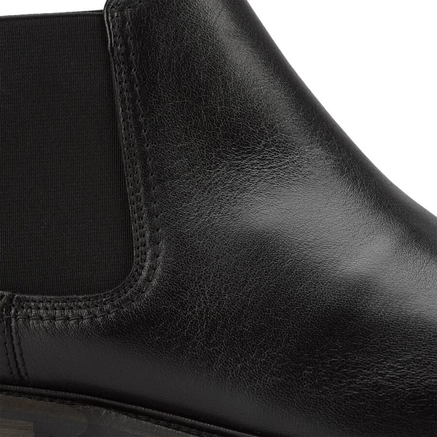 Ambitious Caye Chelsea Boot