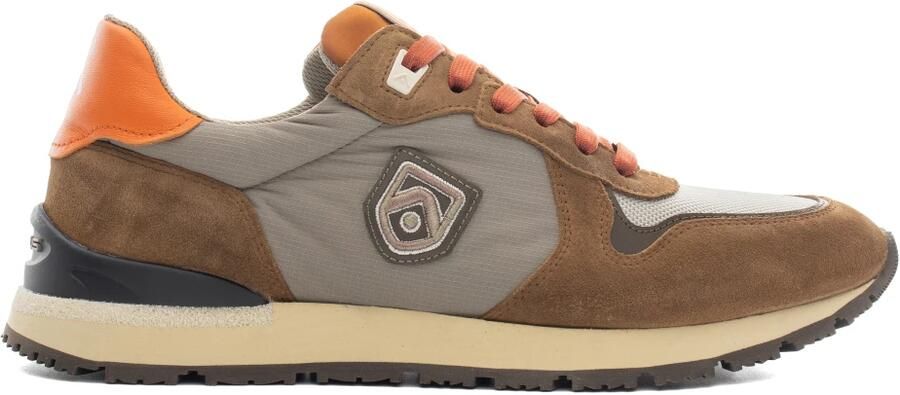 Ambitious Crosby Retro Sneaker