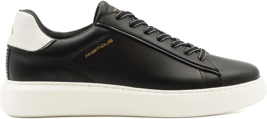 Ambitious Zwarte leren sneakers met witte hielinzet Zwart