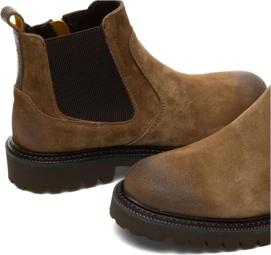 Ambitious ERO Chelsea Boots