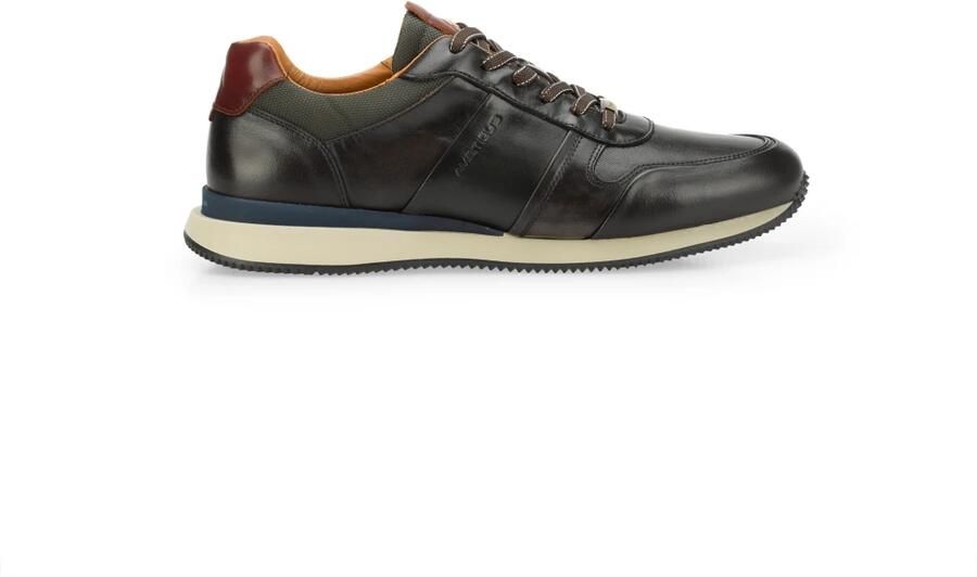 Ambitious Magma Classic Sneaker