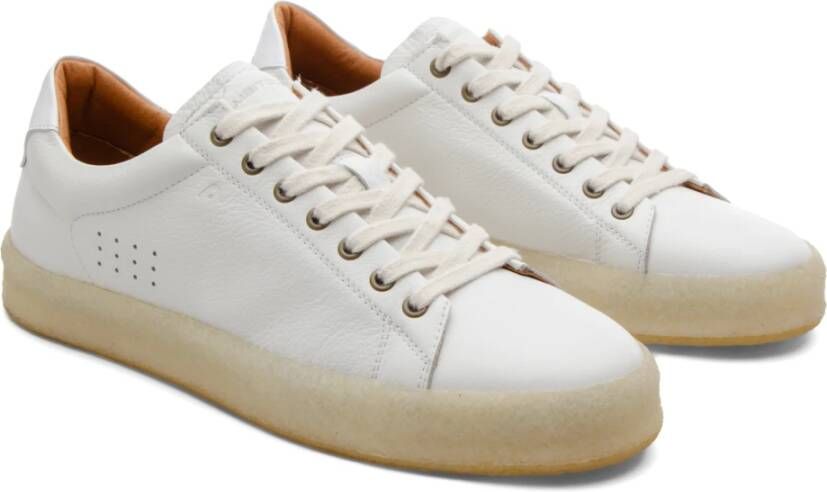 Ambitious Casual Sneaker