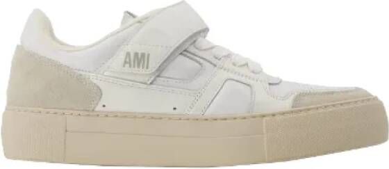 Ami Paris Leather sneakers White Heren
